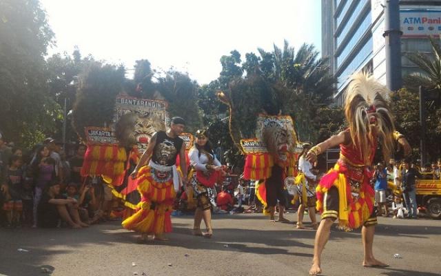 Atraksi Reyog Ponorogo di Car Free Day Tuai Dukungan