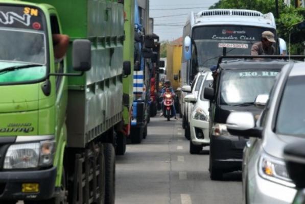 Dilarang Melintasi Sudirman, Pengamat: Kenapa Motor yang di Nomor Duakan?