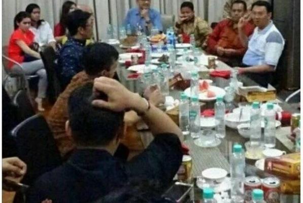 Foto Kaleng Bir di Rumah Ahok Hebohkan Media Sosial