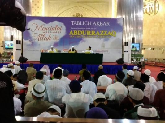 Inilah Ringkasan Kajian Syaikh Prof. DR. Abdurrazzaq di Istiqlal