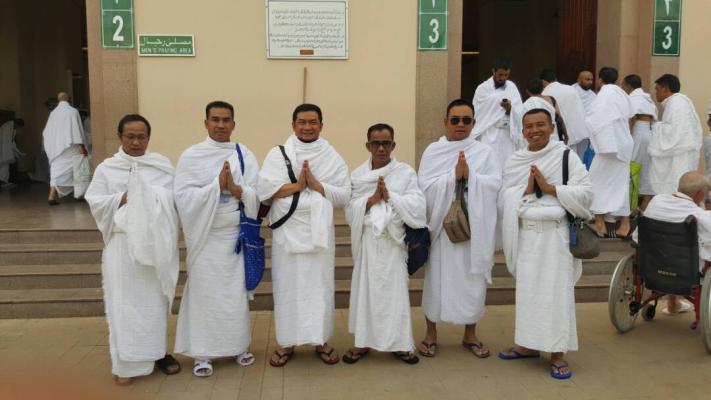Dari Kota Makkah, Kapolres Kampar Ucapkan Selamat buat 5 Perwira yang Mendapat Promosi Jabatan