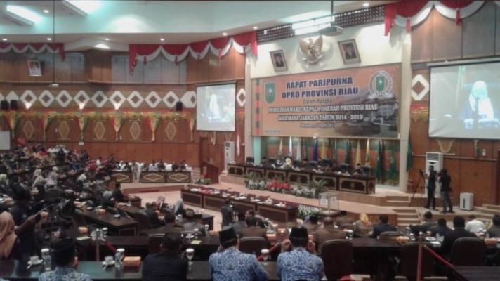 Suasana pemilihan Wagubri di DPRD Riau.