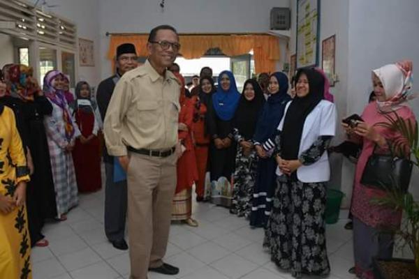  Bupati Kampar Minta Tenaga Kesehatan Tingkatkan Kedisiplinan dan pelayanan.