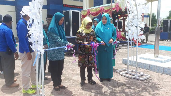 Asisten I Sekdakab Bengkalis Membuka Jambore Kader PKK Kecamatan Rupat