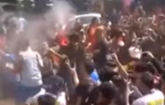Heboh Video Penari Erotis di Pantai Kartini Nyebar di Medsos, Ini Tiga Penarinya, Untung Gak Ada Anak Kecil