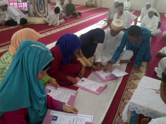 5 Warga Meranti Jadi Muallaf