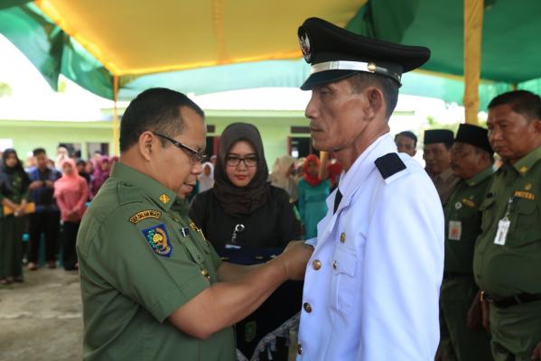 Bupati Harapkan Kades Banglas yang Baru Dilantik Mampu Berkoordinasi