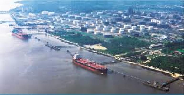 Pelabuhan Dumai Sebagai Kawasan Poros Maritim di Riau