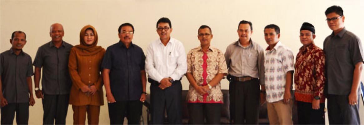 Pemerhati Lingkungan Hidup Lakukan Audiensi dengan KPU Sumbar