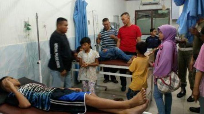 Makan Nasi Kotak, 19 Personil Brimob Polda Riau Keracunan