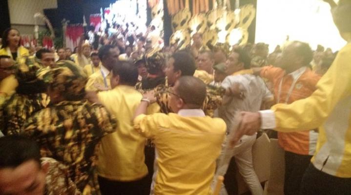 Oalah Ternyata Ini Pemicu Kisruh Munaslub Partai Golkar
