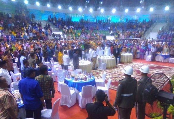 Pesta Rakyat Firdaus-Ayat di GOR Remaja Dihadiri Ribuan Warga Pekanbaru