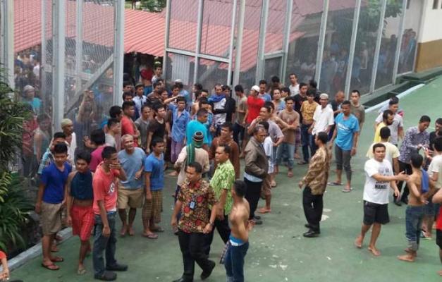 Ratusan Tahanan Kabur Setelah Protes Pelayanan Rutan Sialang Bungkuk Buruk