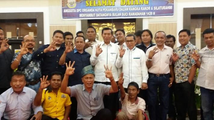 Antisipasi Pertumbuhan Penduduk 5-10 Kedepan Firdaus-Rusli Rancang Konsep Transportasi Massal yang Terintegrasi, Aman, Nyaman dan Efisien 