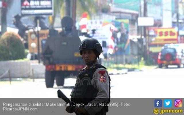 Diserbu, 10 Napi Teroris Bersenjata Api Menyerahkan Diri
