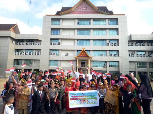 Plh Asisten III Setdakab Inhil Lepas Field Trip PAUD Ziqra