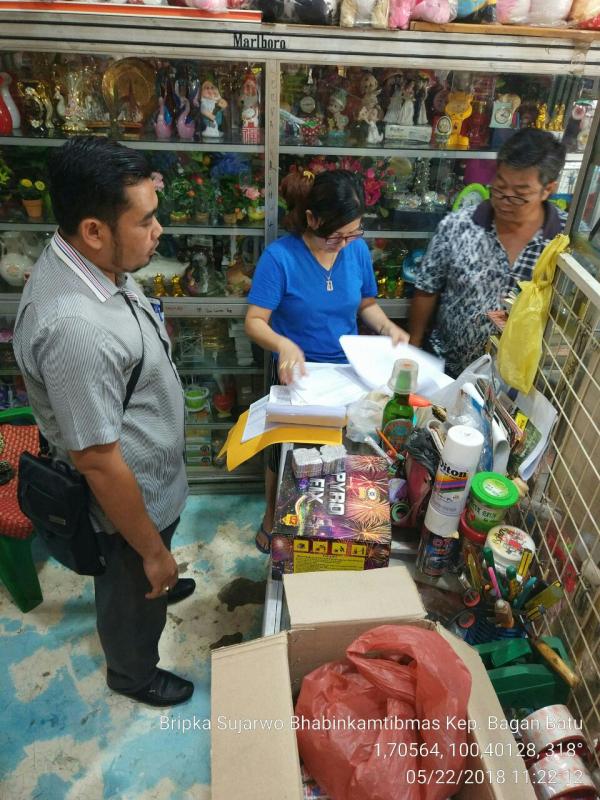 Polisi Sita Puluhan Kotak Petasan di Bagan Batu 