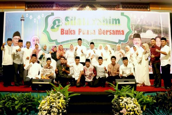 Silaturrahmi dan Buka Puasa Bersama Pemkab Inhil dengan KKIH Jakarta 