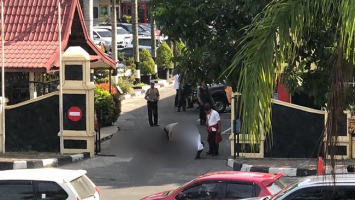 Teroris Serang Polda Riau: 1 Polisi Gugur, 2 Luka Bacok