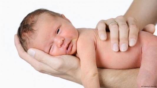 Satu Bayi Milik Tiga Orang