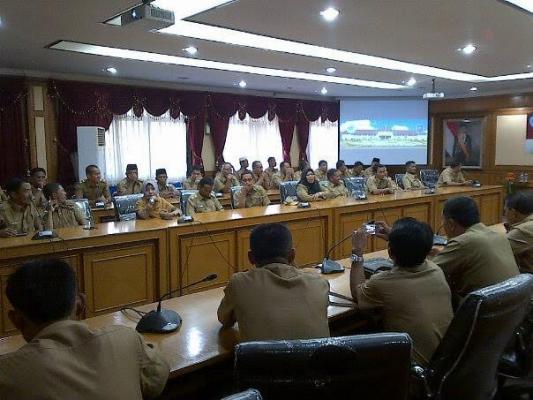 Seluruh Kades Meranti Belajar Hakekat Memimpin