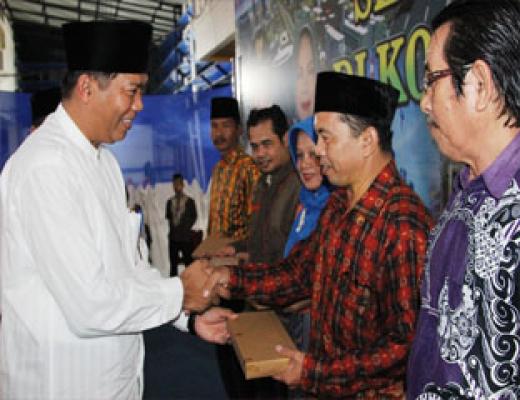 Walikota Pekanbaru Makan Malam Bersama Ketua RT
