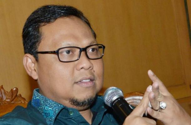 Lukman Edy Nilai Kebijakan Pemerintah Rumahkan 1 Juta PNS Kurang Tepat