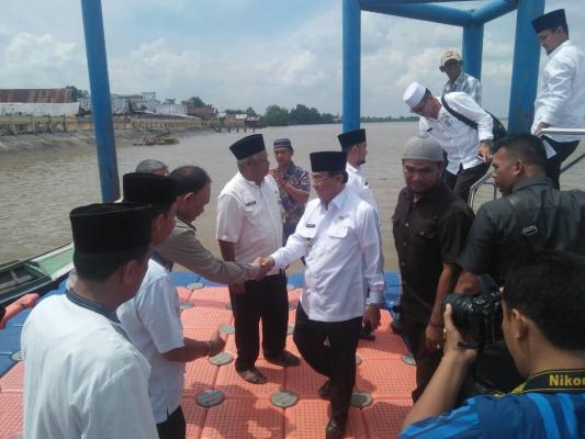 Bupati Inhil,5 Desa kecamatan Batang Tuaka segera di aliri listrik dan mendapat pasokan air bersih