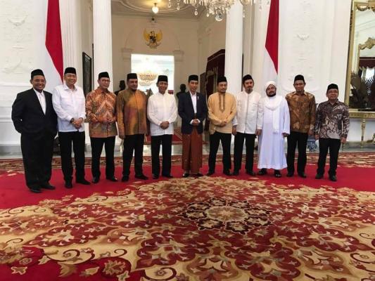 PERTEMUAN TIM 7 GNPF MUI DENGAN PRESIDEN RI JOKO WIDODO