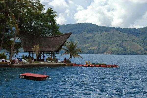 10 Cerita Mistis Danau Toba, dari Ikan Mas Raksasa sampai Hantu Pencabut Nyawa