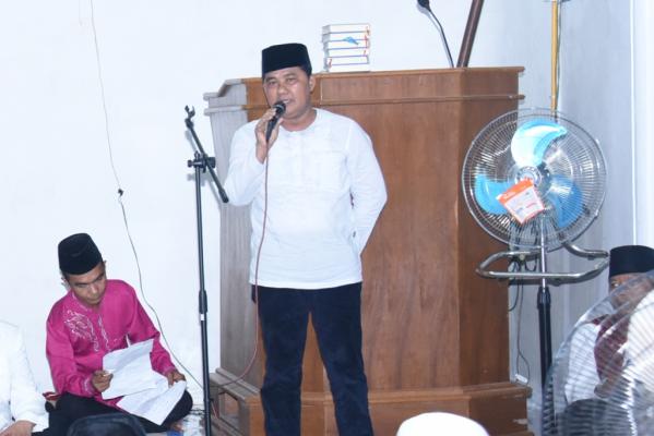 Camat Afrizal : SMPN 2 Bukit Kerikil Kekurangan 10 Guru PNS ket