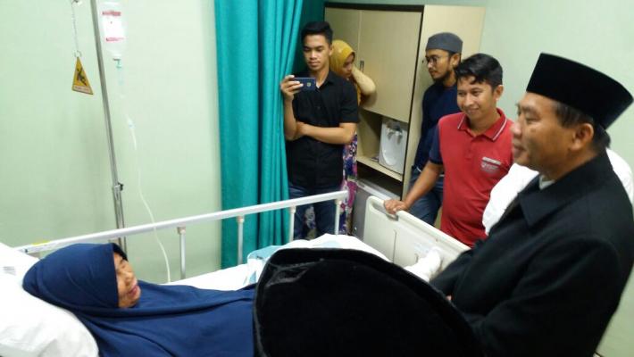 Dijenguk DR H Firdaus ST MT, Hj Lina: Beliau Idola Saya Sejak Lama