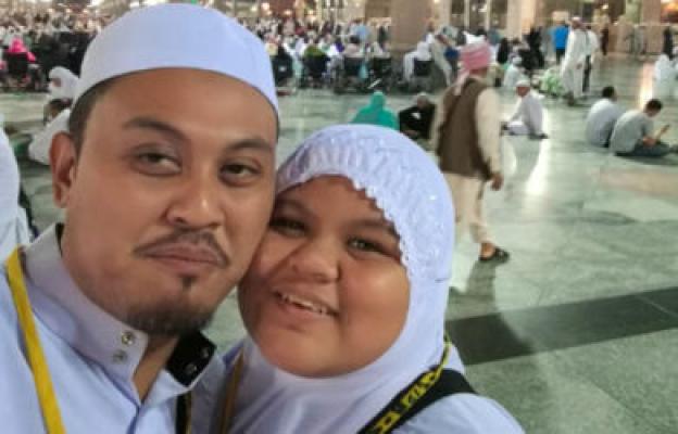 Istri Selingkuh Tabrak Suami Pakai Mobil Hingga Cacat, Lihat Videonya