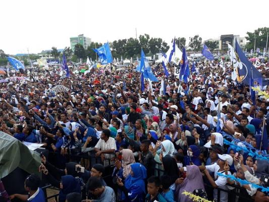 Kampanye Akbar di Bangkinang, SBY Ajak Warga Riau Pilih Firdaus-Rusli
