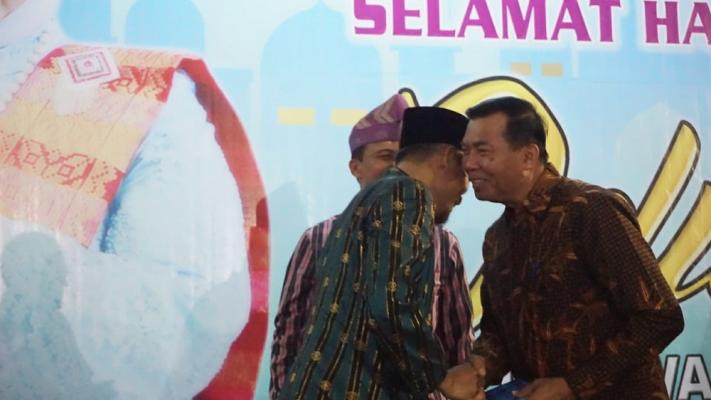 Serah Terima Jabatan Wali Kota Pekanbaru: Terima Kasih Pak Ayat Cahyadi