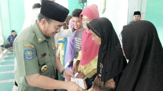 Pemkab akan Bangun dan Rehap Mesjid Yang Ada DI Jalan Poros
