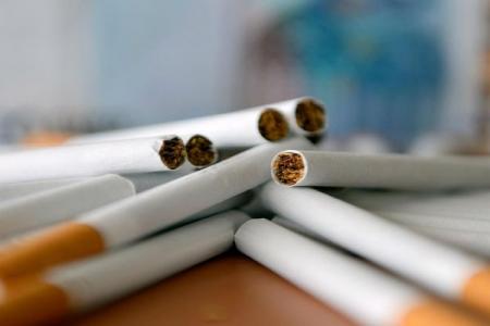 Mantan Pegawai Perusahaan Rokok Kampanye Anti-Tembakau