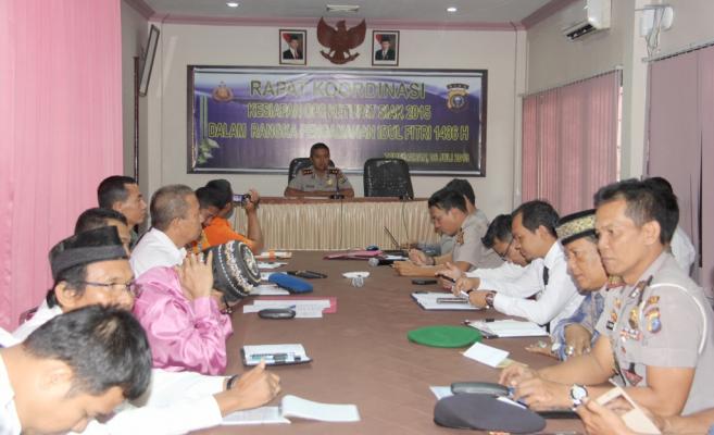  Kepolisian Resort Indragiri Hilir menggelar rapat koordinasi bersama instansi terkait untuk persiapan pengamanan lebaran.