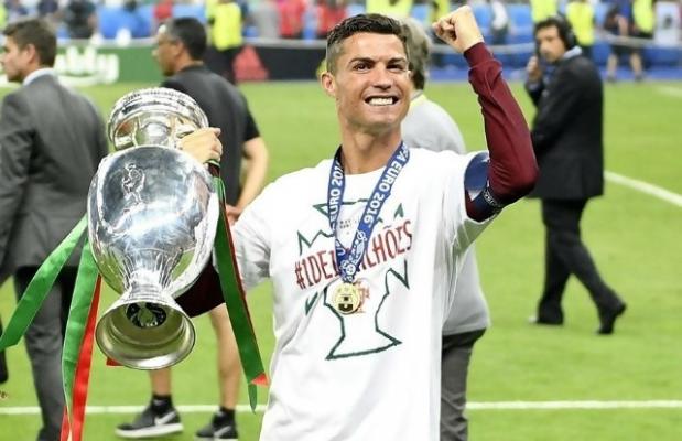 Rekor Baru Ronaldo di Euro 2016