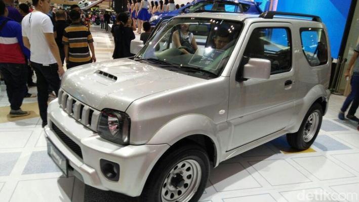 Suzuki Rilis Jimny dan Baleno Hatchback di Arena GIIAS