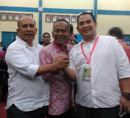 Zulmansyah Sekedang terpilih secara aklamasi Ketua PWI Propinsi Riau Priode 2017-2022.