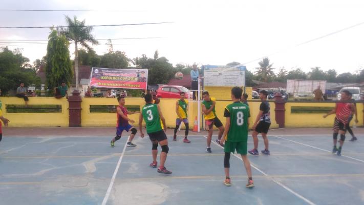   Tim Volly Ball Polsek Tapung Hilir Juarai Kapolres Kampar Cup 2018 Peringati Hari Bhayangkara ke-72
