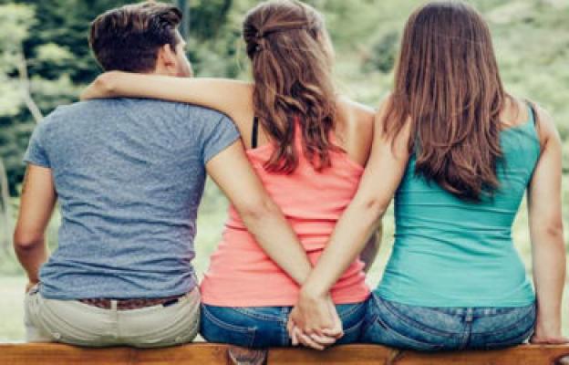 ABG Hamil Ditiduri Pacar Kakak, Simpan Orok di Lemari Pakaian 3 Bulan