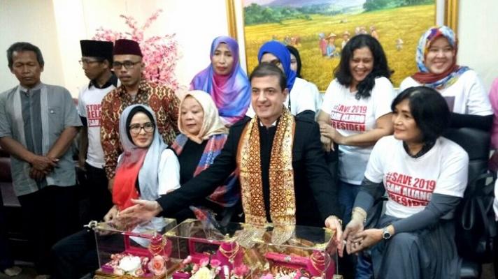 Alasan Sam Aliano Ingin Peristri Janda Ahok, Bagaimana dengan Syarat Nomor 3