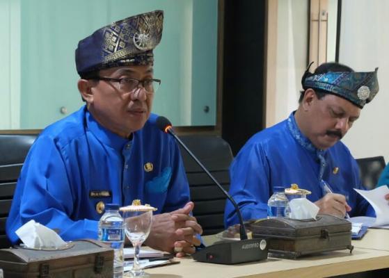 Bupati dan Sekda Beda Pandangan