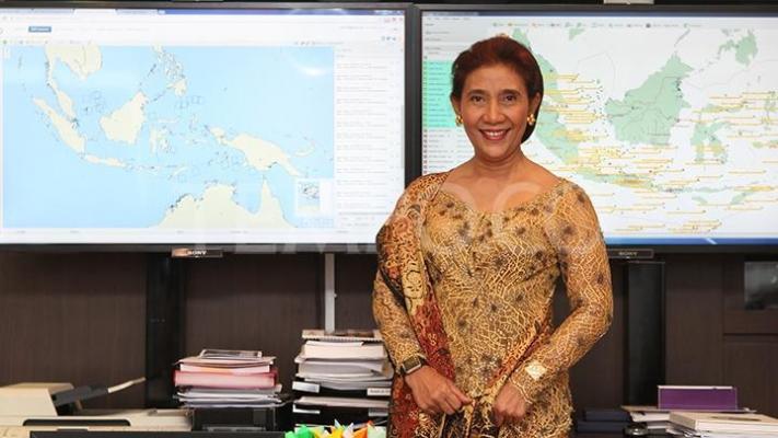 Dapat Ranking 1, Susi Pudjiastuti Terima Ijazah Lulus SMA