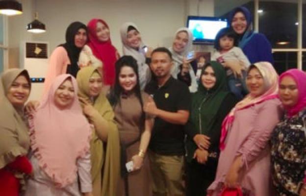 Komunitas Mama Besar Pembasmi Pelakor Terbentuk, Ada Istri Polisi