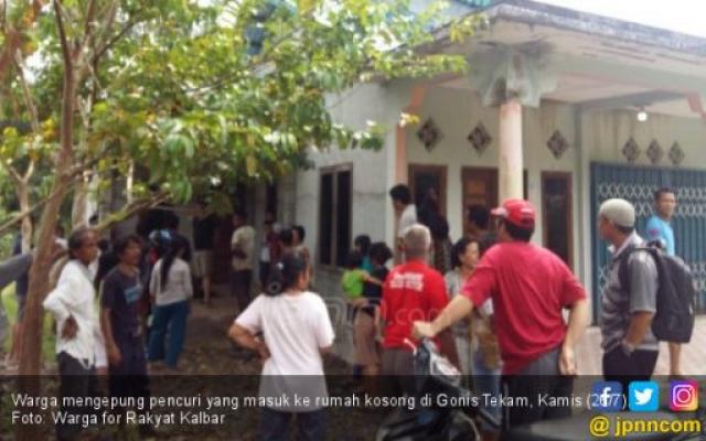 Maling Masuk Rumah Dikepung Warga, Remuk!