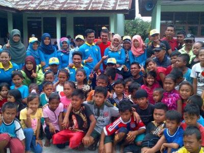 Mahasiswa KUKERTA UR bersama Remaja Terkul Gelar Pesta Rakyat Dirgahayu RI ke-69 
