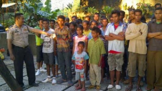 Niat bongkar penyelundupan TKW, malah dipecat.